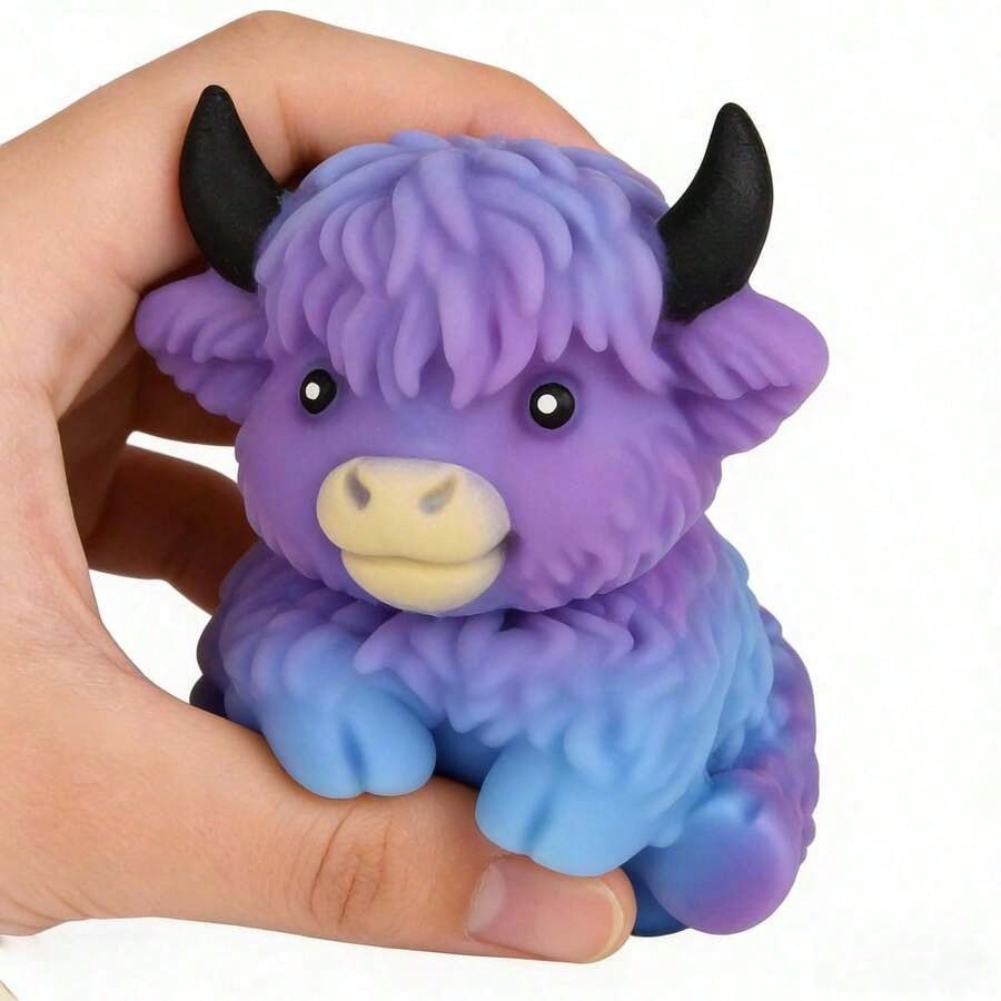 Highland Cow Squishy Toy — Stress Relief Cuddle Pal